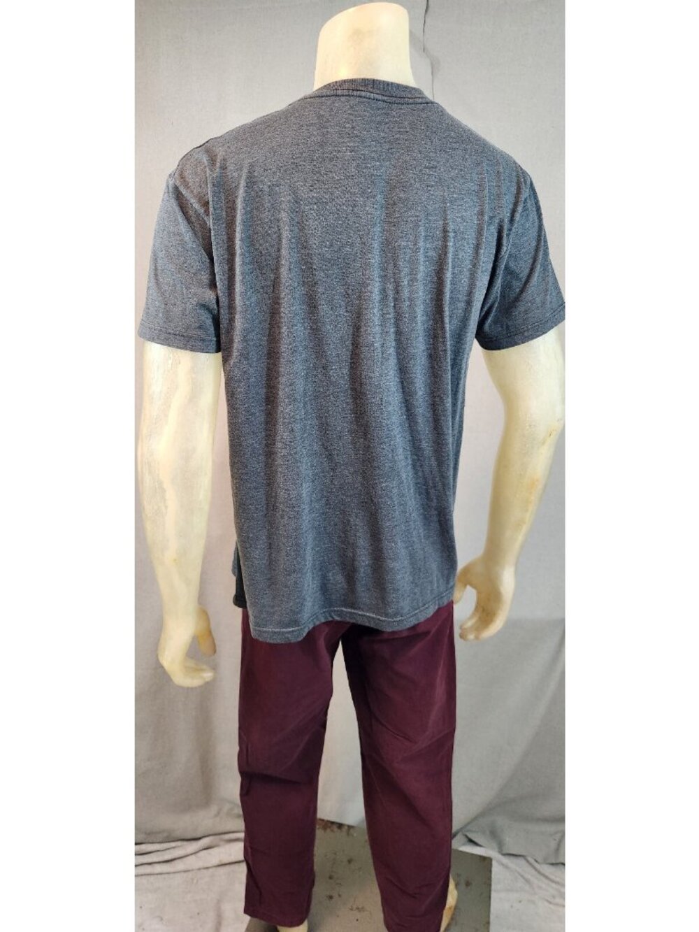 Woodstock Concert Gray Graphic Print LARGE Crew Neck Short Slv T Shirt Top USED - Picture 3 of 5